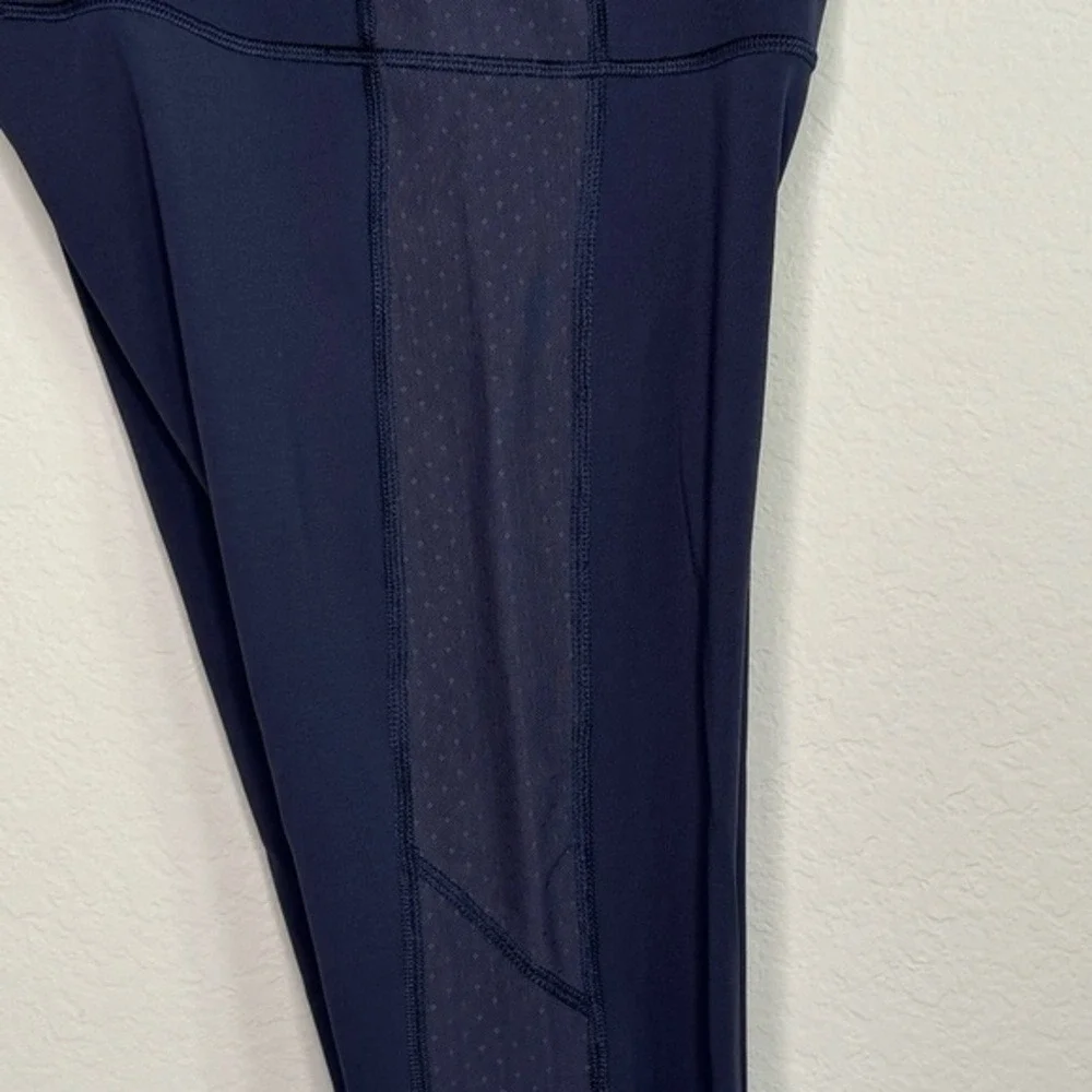 Lululemon‎ Body Con Tight Leggings- Sz 6
